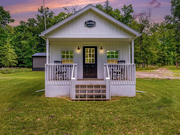 9623 S Baldwin Ave, Newaygo, MI 49337