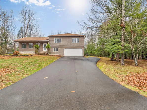 33 Tallwood Drive, Milford, ME 04461