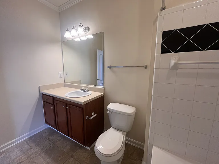 Wesley Kensington Apartments at Stonecrest — Photo 351