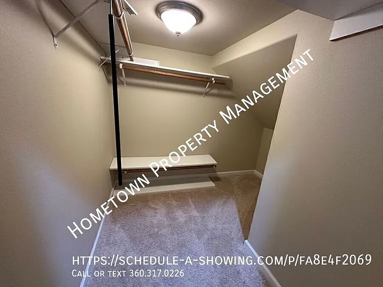 4241 Dudley Dr NE — Photo 5