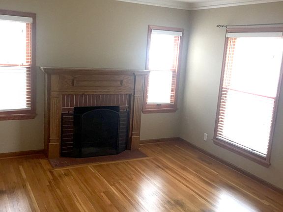 4th image of 6235 Wentworth Ave S