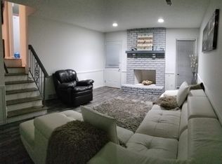 8223 Switzer Rd, Overland Park, KS 66204