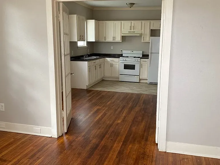 234 & 236 E Rutherford St — Photo 11