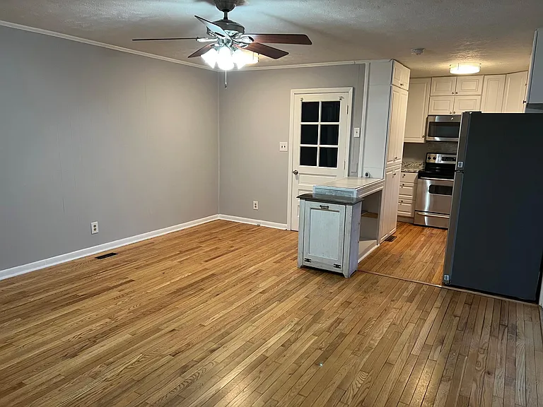 6606 Bonnie Bell Ln — Photo 12