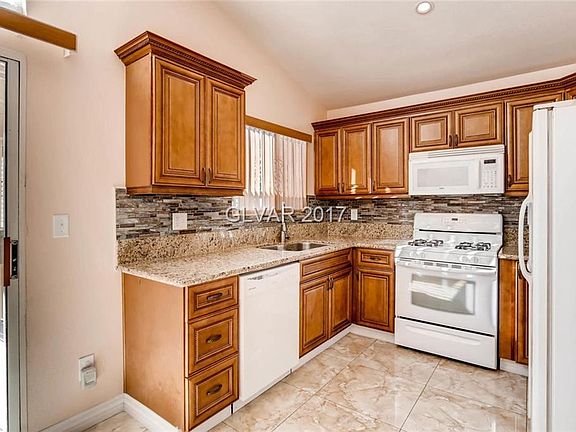 3rd image of 1433 Canyon Rose Way