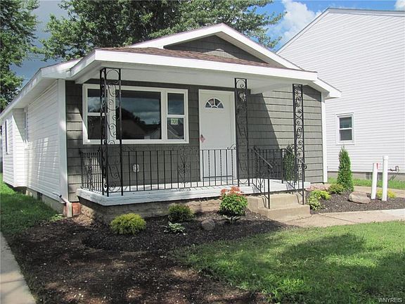 2nd image of 728 Loretta St