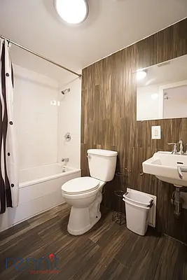 Rented by Rennit Inc. | media 27