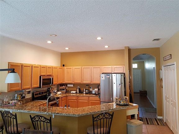 3rd image of 5014 Bellthorn Dr