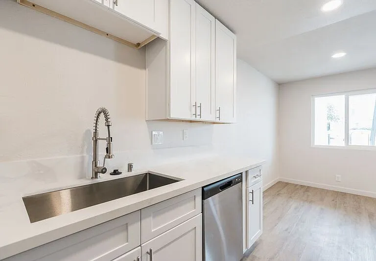 317 Tremont St #5 — Photo 16