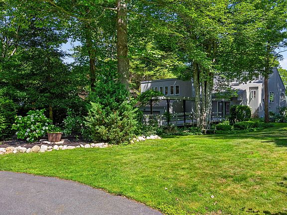 2nd image of 14 Ellen Lane