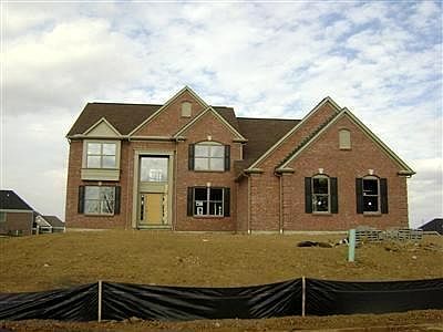 1st image of 105 Meadowcreek Dr