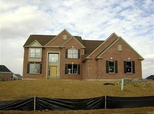 105 Meadowcreek Dr, Anderson Township, OH 45244
