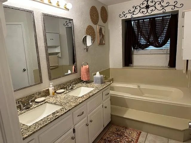 Grassland Dr — Photo 20