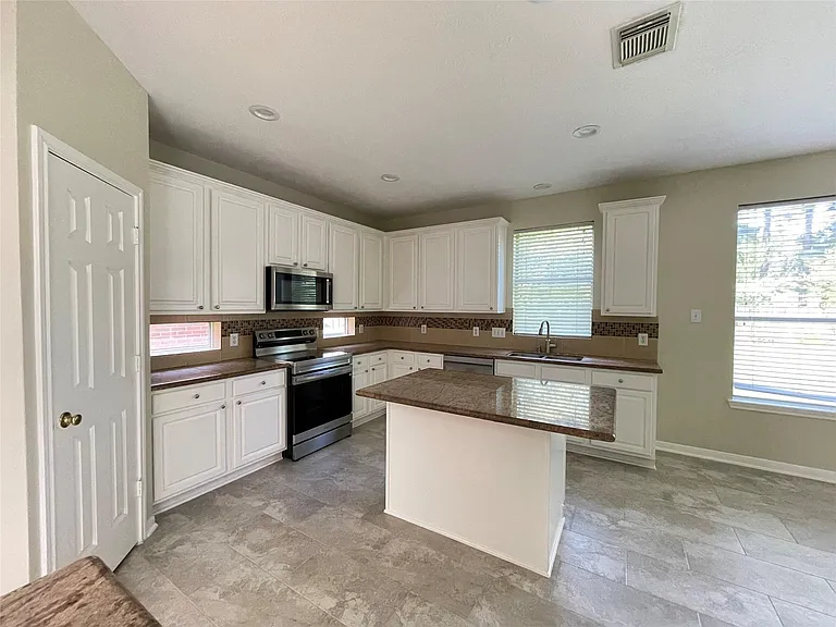 23807 River Place Dr — Photo 6