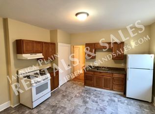 9 Forbes St #3, Jamaica Plain, MA 02130