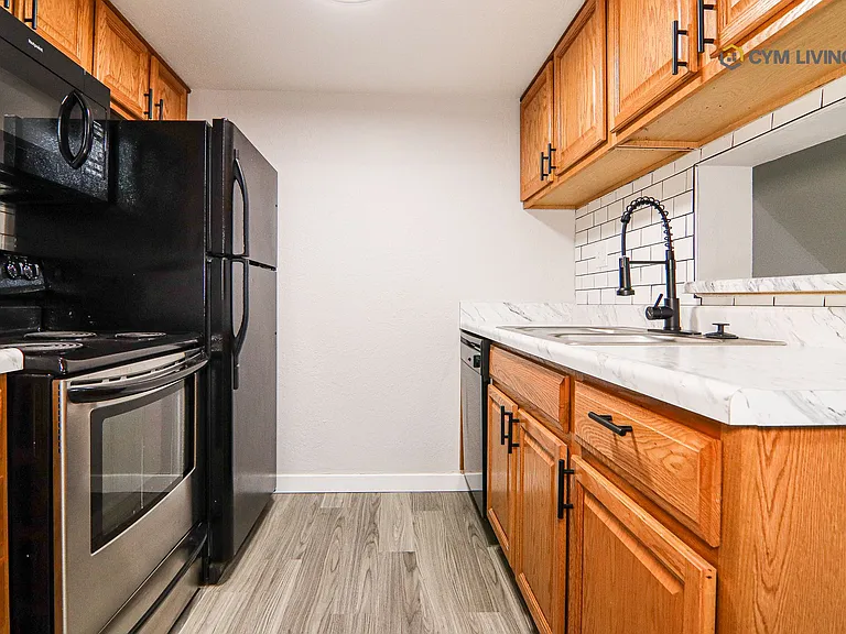 The Port Apartments — Photo 15