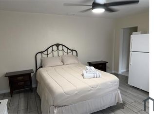 2401 E 151st Ave #B, Lutz, FL 33549