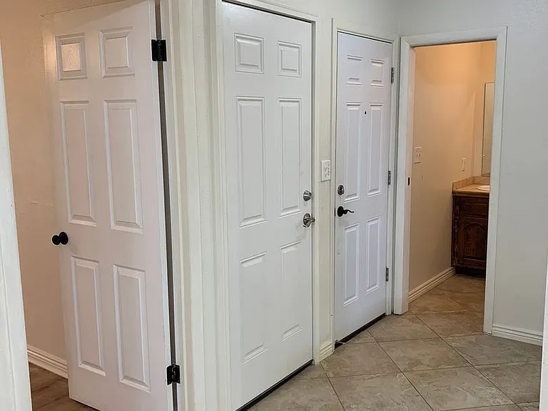 1026 N 1100 W — Photo 12