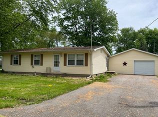 222 N Ohio St, Atwood, IL 61913