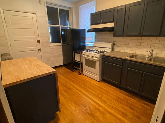 4th image of 6118 S Vernon Ave #1