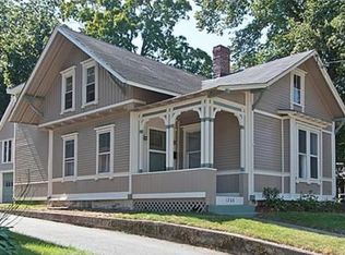 1268 Middlesex St, Lowell, MA 01851