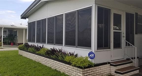 2nd image of 2968 Longview Ln