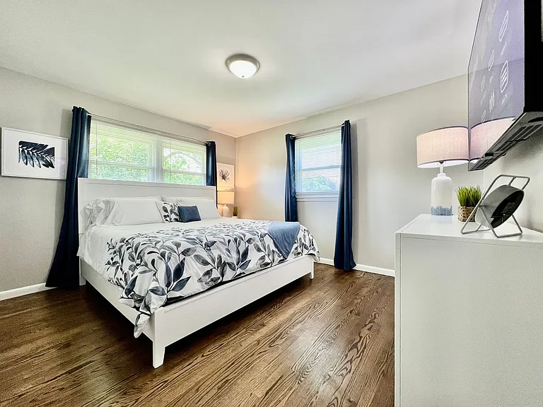 2501 Elmo Pl — Photo 15