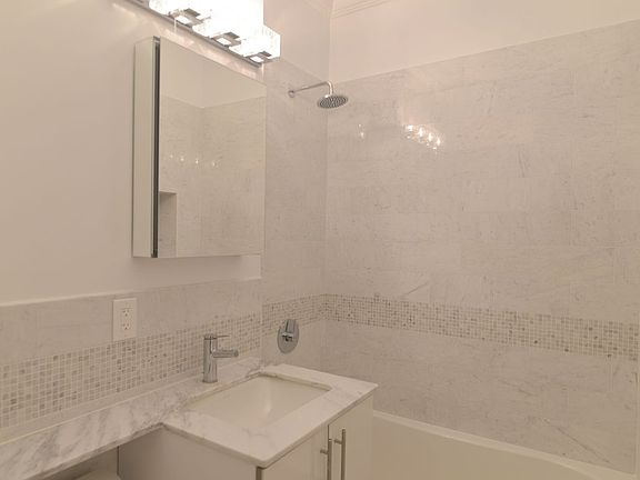 5th image of 3135 Johnson Ave APT 4G