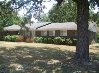3001 Flower Acres Rd, Texarkana, TX 75501
