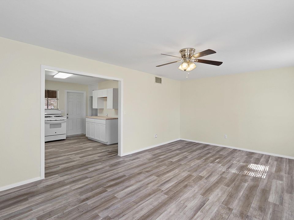 1st image of 109 Fanin St