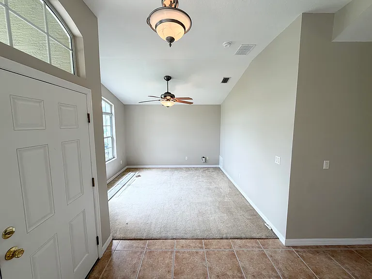 6802 Stoneheath Ln — Photo 4
