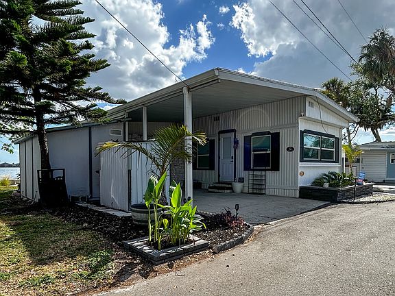 3rd image of 36 Riverview Dr #36