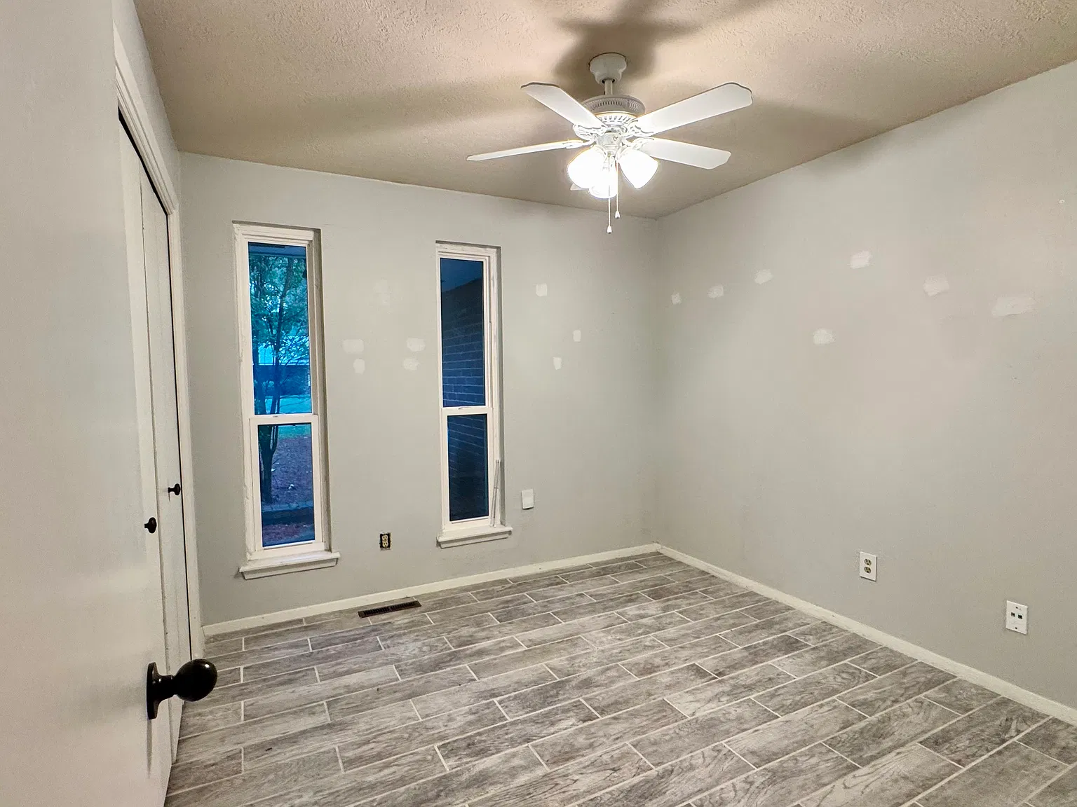 1646 Wilshire Ave — Photo 4