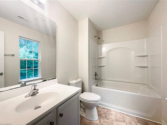 5th image of 6455 Coral Vine Way
