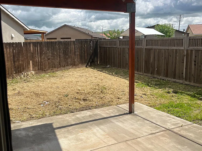 964 Maple Valley Way — Photo 17