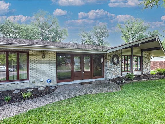 2nd image of 4656 Glenheath Dr