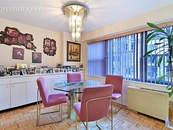 3rd image of 10 W 15th St APT 428