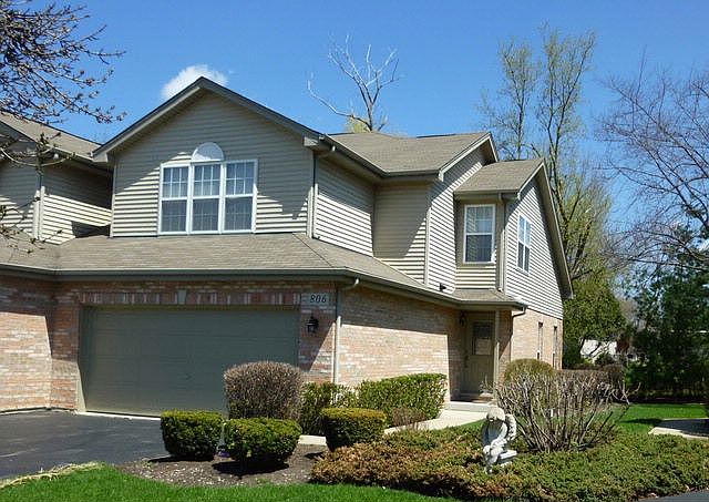 1st image of 806 Rosebud Ct