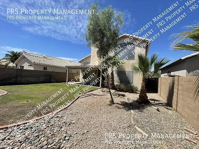 4725 E Goldfinch Gate Ln — Photo 17