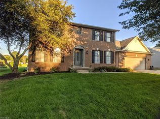 5772 Shallow Creek Ave NE, Louisville, OH 44641