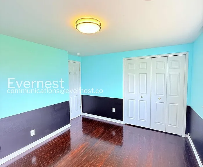 42021 Banbury Ct — Photo 16
