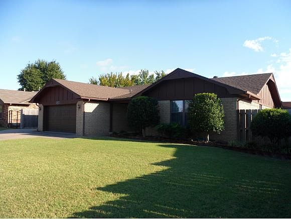 1st image of 204 Saunier Way
