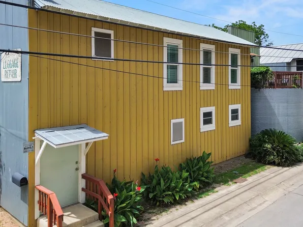 414 Clay #101 & 102, San Antonio, TX 78204