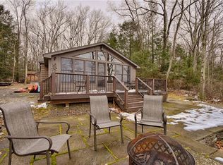 10 Dayton Dr, Wurtsboro, NY 12790