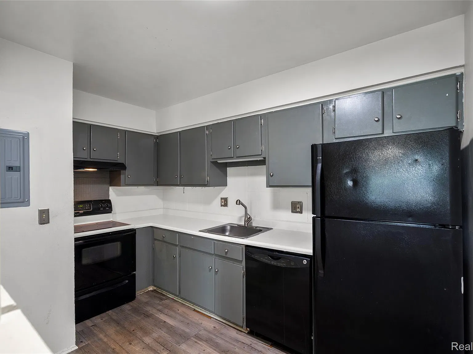 1 bed, 620 sqft, $1,200 — Photo 4