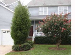 8251 Hempshire Pl APT 102, Raleigh, NC 27613