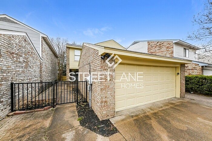 1st image of 414 Dawn Dr