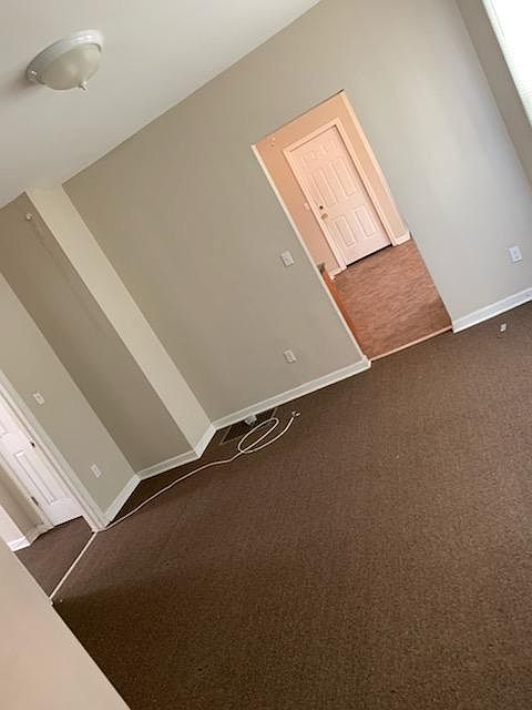 2nd image of 337 Wilmot Ave