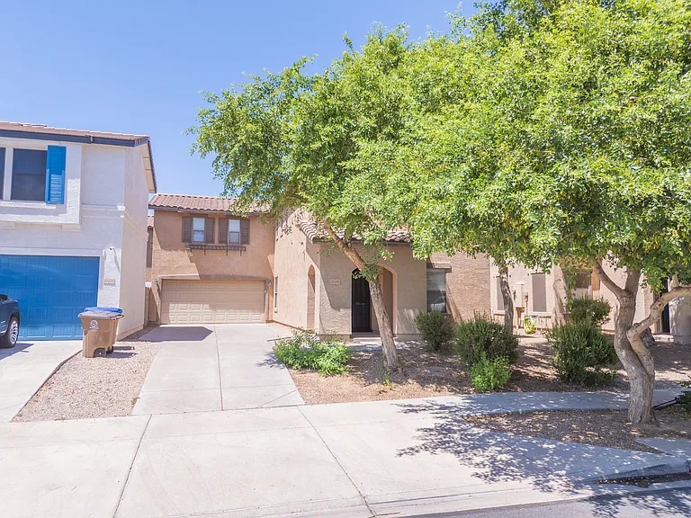 21160 E Avenida Del Valle — Photo 2