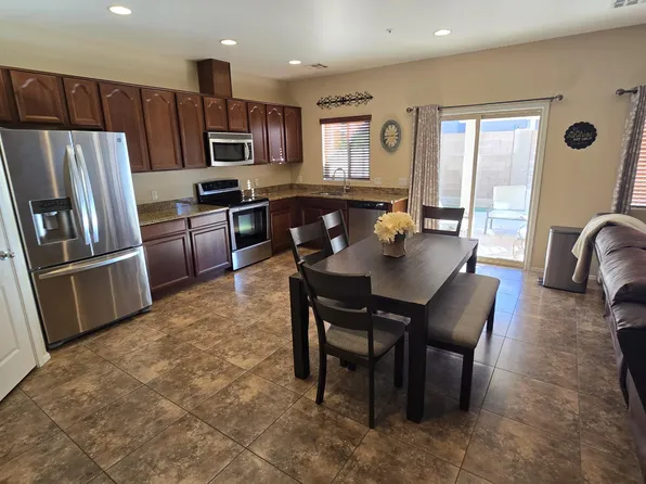 8789 W PERSHING Avenue, Peoria, AZ 85381